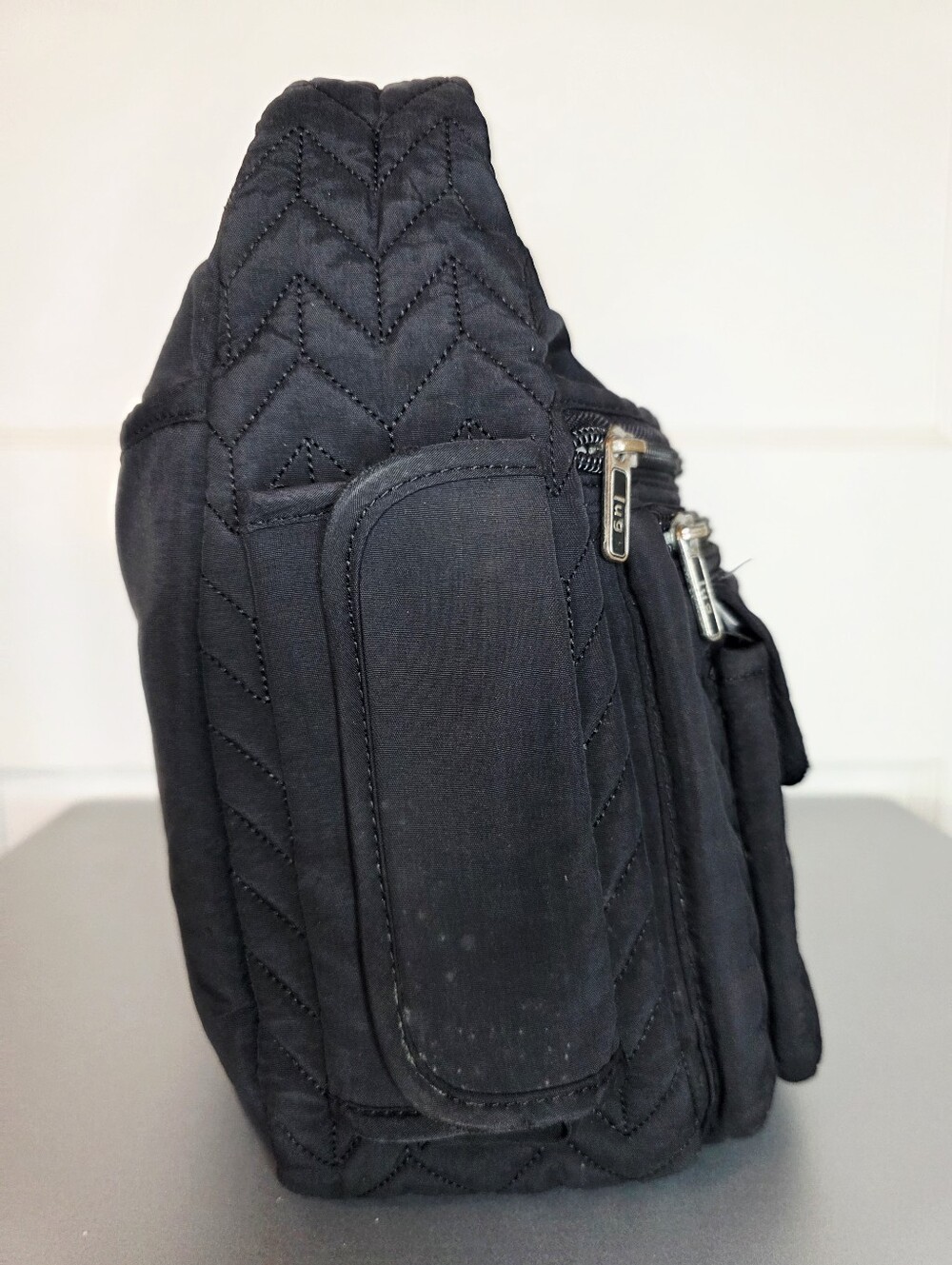 LUG Double Dutch Crossbody Messenger Bag – Black - Picture 4 of 7
